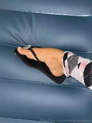 Missqueeniexox OnlyFans Leaked Free Thumbnail Picture - #yg72MJE88B