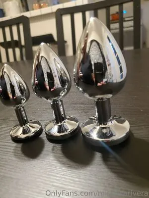 Missricarivera OnlyFans Leaked Free Thumbnail Picture - #0jSk2Yvo6r