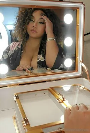 Missricarivera OnlyFans Leaked Free Thumbnail Picture - #dxDJlXesnF