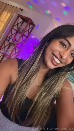 Missrinaroxx OnlyFans Leaked Free Thumbnail Picture - #VGxY15rHDv