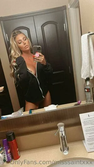 Misssaintxxx OnlyFans Leaked Free Thumbnail Picture - #9E8rhOHB36