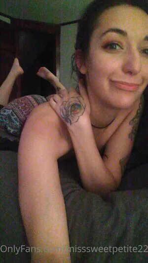 Misssweetpetite22 OnlyFans Leaked Free Thumbnail Picture - #xqGUX3j84M