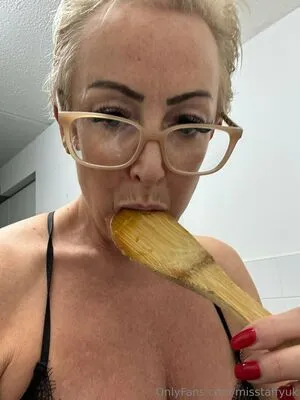 Misstaffyuk OnlyFans Leaked Free Thumbnail Picture - #WHOPHikVyP