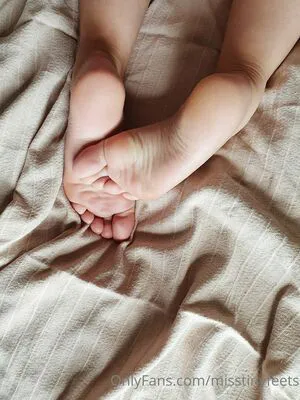 Misstinyfeets OnlyFans Leaked Free Thumbnail Picture - #VPqatvEPDu