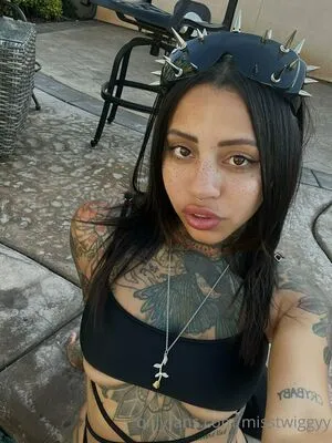 Misstwiggyy OnlyFans Leaked Free Thumbnail Picture - #9Ust4nuIF9