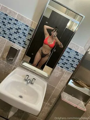Misswhiskers OnlyFans Leaked Free Thumbnail Picture - #tpkXdAIrao