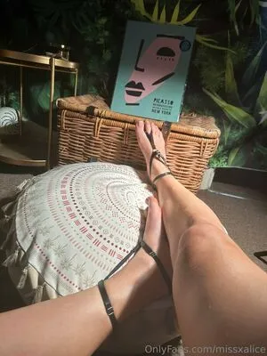 Missxalice OnlyFans Leaked Free Thumbnail Picture - #NqivkLjdjh