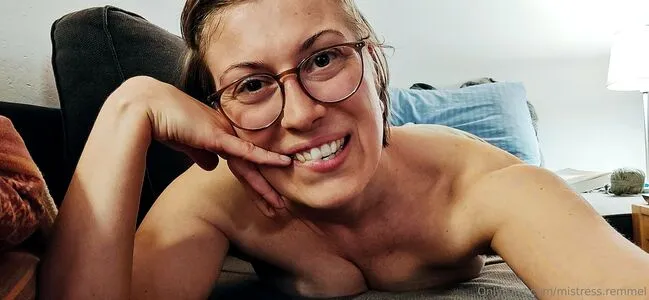 Mistress Remmel OnlyFans Leaked Free Thumbnail Picture - #MD6cqXaxES