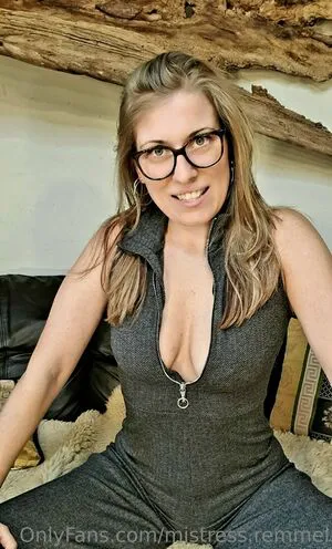 Mistress Remmel OnlyFans Leaked Free Thumbnail Picture - #N83PMTsajw