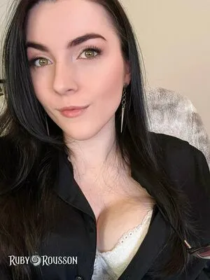 Mistress Ruby Rousson OnlyFans Leaked Free Thumbnail Picture - #AkAGEeO32i