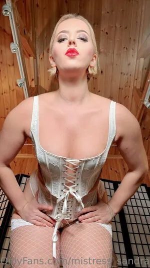 Mistress Sandra OnlyFans Leaked Free Thumbnail Picture - #X0E0ZaKZf7