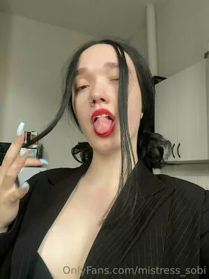 Mistress Sobi OnlyFans Leaked Free Thumbnail Picture - #pINlaivFNw