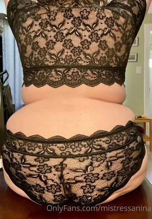 Mistressanina OnlyFans Leaked Free Thumbnail Picture - #x9MNWeKCGP