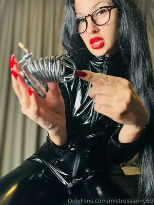 Mistressanny69 OnlyFans Leaked Free Thumbnail Picture - #vCn8w4Ykia