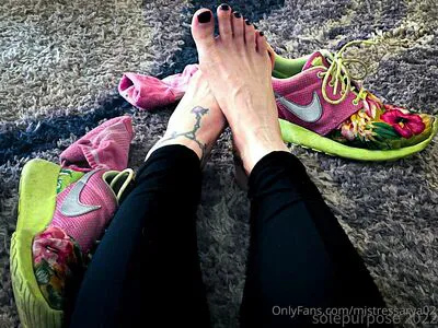 Mistressarya02 OnlyFans Leaked Free Thumbnail Picture - #HGBaF2EnNq