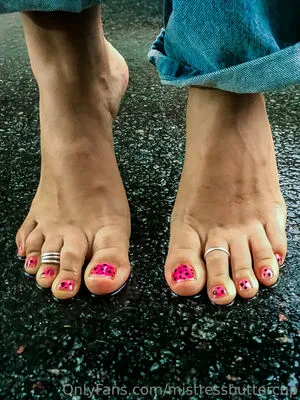 Mistressbuttercup OnlyFans Leaked Free Thumbnail Picture - #IzlVCIih8G