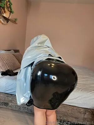 Mistresscleo5 OnlyFans Leaked Free Thumbnail Picture - #5MBTDIuuB3