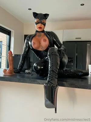 Mistresscleo5 OnlyFans Leaked Free Thumbnail Picture - #pEHX3HK3UK