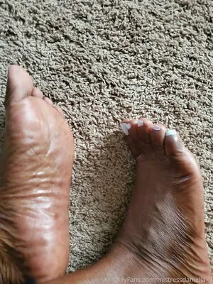 Mistressdaniella77 OnlyFans Leaked Free Thumbnail Picture - #V7RWsoKiDs