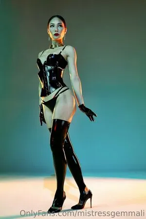 Mistressgemmali OnlyFans Leaked Free Thumbnail Picture - #spaRgRnu3K