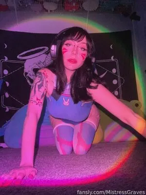 Mistressgraves OnlyFans Leaked Free Thumbnail Picture - #2b9lfSxAV9
