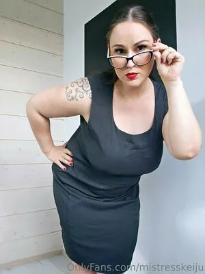 Mistresskeiju OnlyFans Leaked Free Thumbnail Picture - #yDkk8W887a
