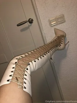 Mistresslfatale OnlyFans Leaked Free Thumbnail Picture - #x2qwN7yYP0