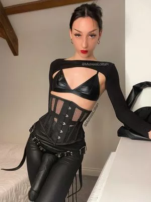MistressLolitaH OnlyFans Leaked Free Thumbnail Picture - #5r2UW8R9ow
