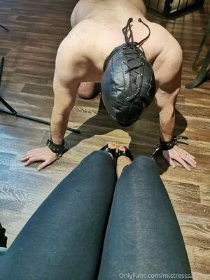 Mistresssarahcc OnlyFans Leaked Free Thumbnail Picture - #5j1FD9UOVV