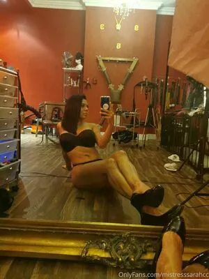 Mistresssarahcc OnlyFans Leaked Free Thumbnail Picture - #8cGQjJu7vW