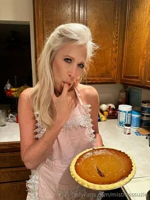 Mistresssuzie OnlyFans Leaked Free Thumbnail Picture - #i4x3jFz2WT