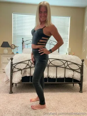 Mistresstrich OnlyFans Leaked Free Thumbnail Picture - #PHoYB62n8g