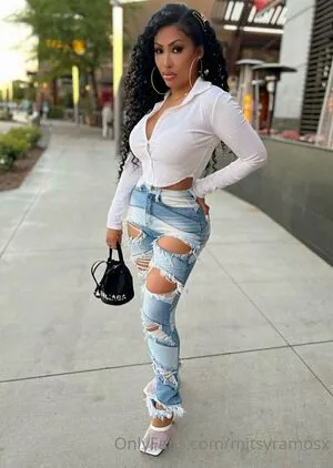 Mitsyramosx OnlyFans Leaked Free Thumbnail Picture - #sEuPnzZ6VR