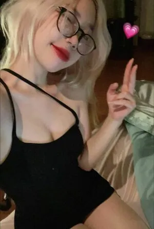 Mittieng OnlyFans Leaked Free Thumbnail Picture - #f0n4f3fdni