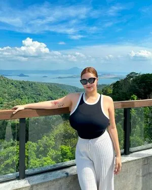 Mitzina Larino OnlyFans Leaked Free Thumbnail Picture - #pbGh9afp7y