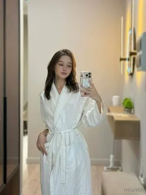 Miumin OnlyFans Leaked Free Thumbnail Picture - #QY0q24Sea3