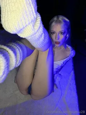 Miumiu28 OnlyFans Leaked Free Thumbnail Picture - #xClyEhuEug