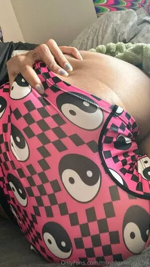 Mixedgirlmagic03 OnlyFans Leaked Free Thumbnail Picture - #T7sNctibH0