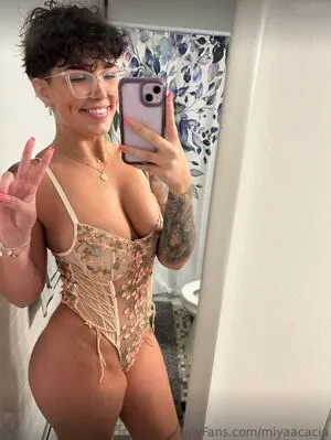 Miya Acacia OnlyFans Leaked Free Thumbnail Picture - #6Zaz9lQ8RA