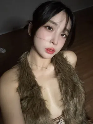 Miyu96 OnlyFans Leaked Free Thumbnail Picture - #N0EAYfcO4B