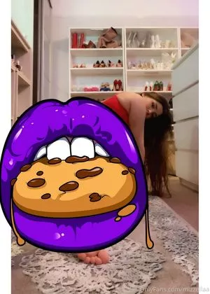 Mizz Ellaa ASMR OnlyFans Leaked Free Thumbnail Picture - #1iUyKUwqqj