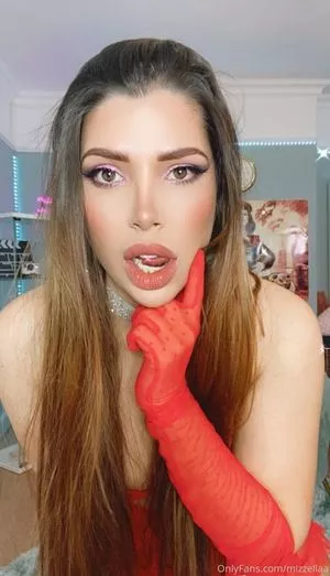 Mizz Ellaa ASMR OnlyFans Leaked Free Thumbnail Picture - #aA3OCDecV9