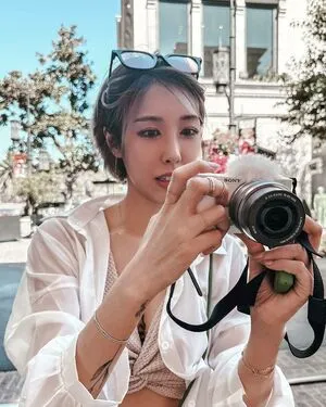 Mizz Hwa OnlyFans Leaked Free Thumbnail Picture - #s5g9J77Gb6