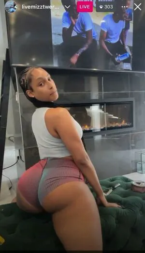 Mizz Twerksum OnlyFans Leaked Free Thumbnail Picture - #GOxNUpj0tk