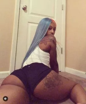 Mizz Twerksum OnlyFans Leaked Free Thumbnail Picture - #su8cZfiEK8