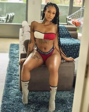Mizz Twerksum OnlyFans Leaked Free Thumbnail Picture - #u2VDzQIMaC