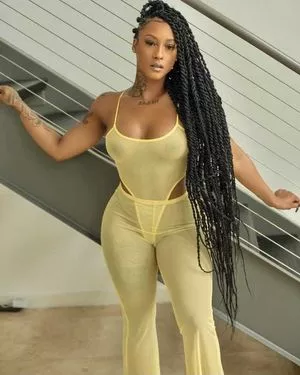 Mizz Twerksum OnlyFans Leaked Free Thumbnail Picture - #zWmRkeUteC