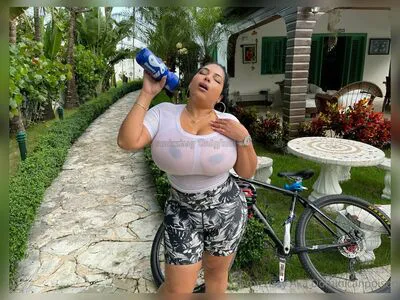 Mizzissy OnlyFans Leaked Free Thumbnail Picture - #P7MyDaVOLu