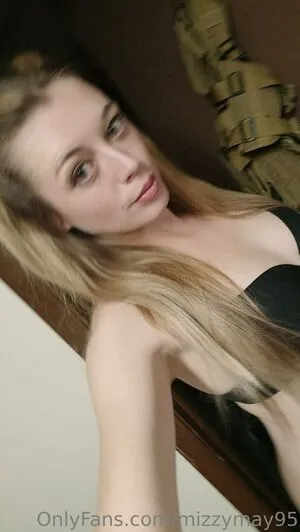 Mizzymay95 OnlyFans Leaked Free Thumbnail Picture - #AtAropP9Vw