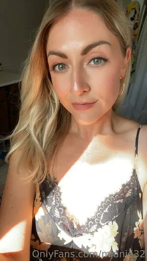 Mjanie32 OnlyFans Leaked Free Thumbnail Picture - #E3JziQ8yMT